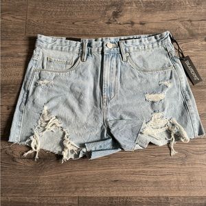 Blank NYC the Barrow shorts size 29